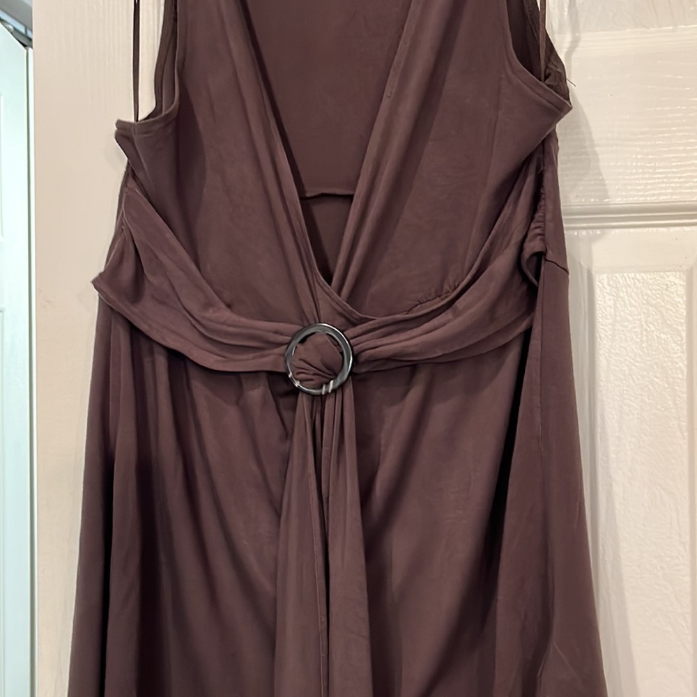Michael Michael Kors Top. M in Brown crisscross bust with accent band.